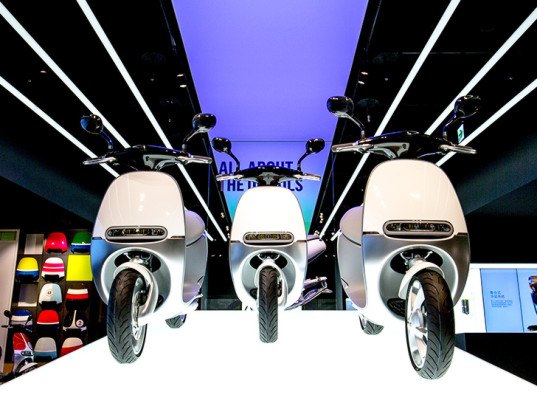 Gandeng Gogoro, Gojek...