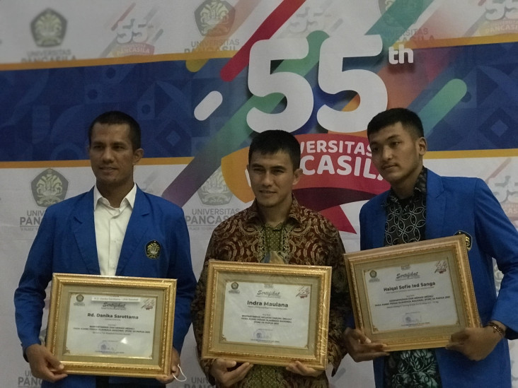 HUT Ke-55 UP, Mahasiswa...