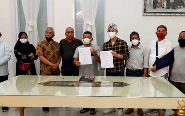 Wali Kota Gorontalo...
