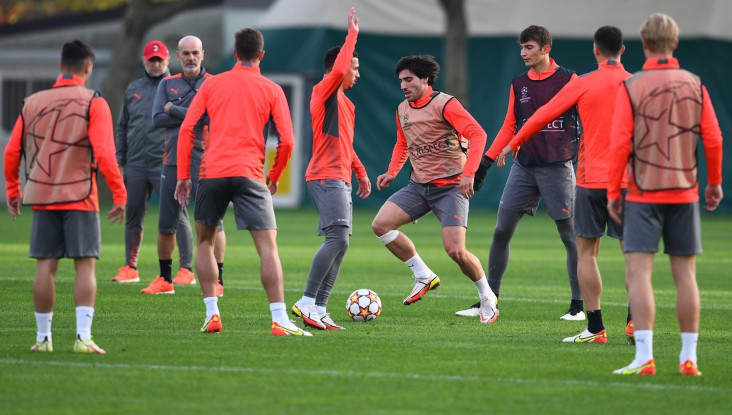Jelang Lawan Porto di...