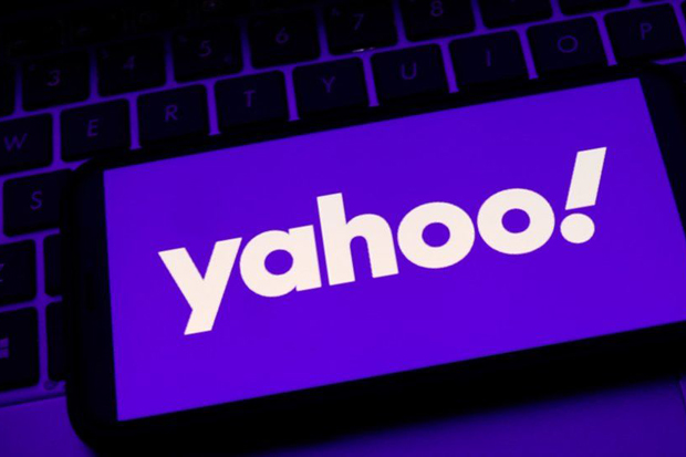 Yahoo Pilih Angkat Koper...