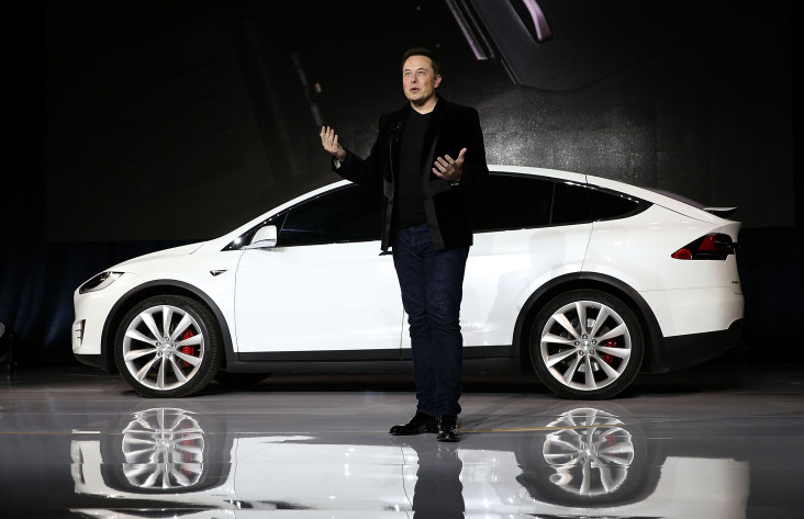 Elon Musk Cuit Puisi...