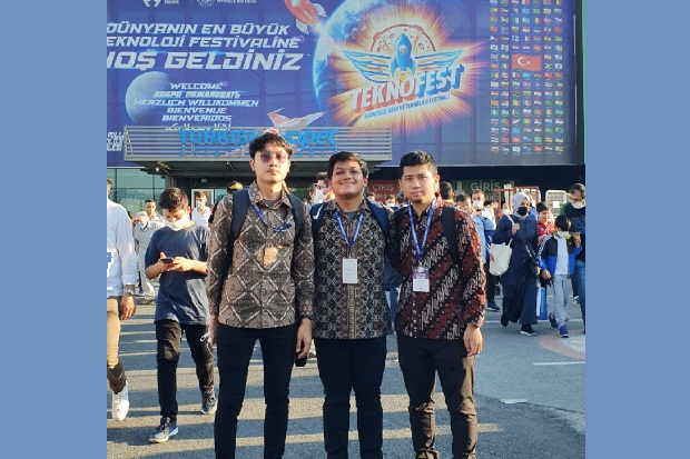 Wakili Indonesia, UI...