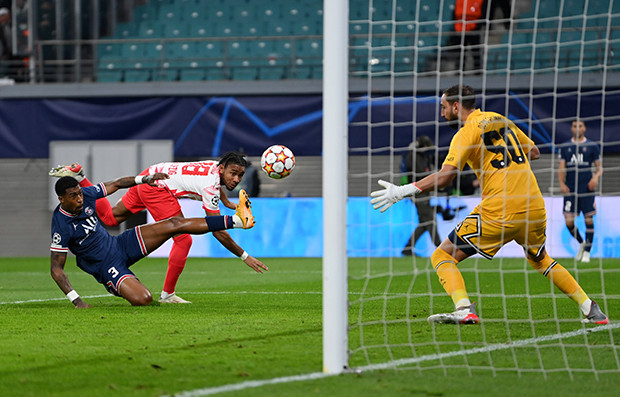 Hasil Leipzig vs Paris...