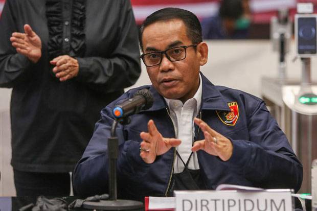 Buwas dan Adhyaksa Dault...