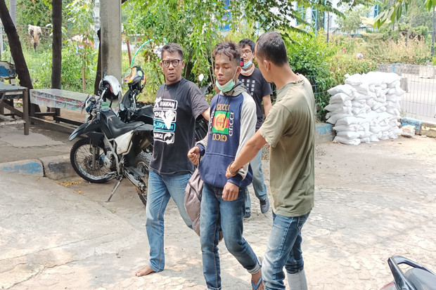 Driver Ojol Dibegal...