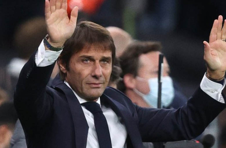 Penggawa Tottenham Puji...