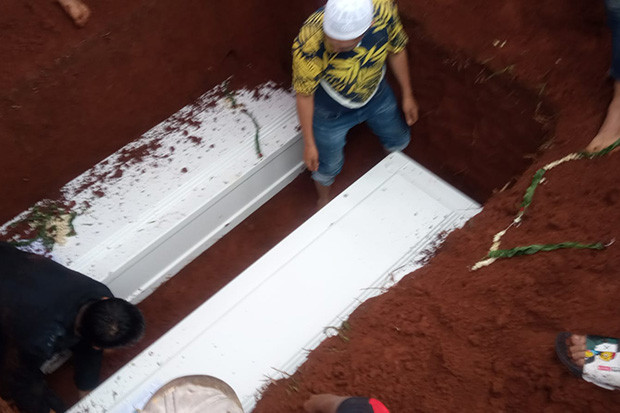 Begini Penampakan Pemakaman...