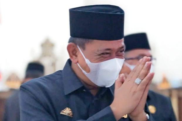 Amran Mahmud Komitmen...