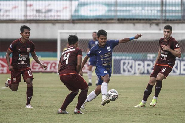 Hasil PSIS vs Borneo...