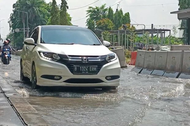 Sudah 3 Hari, Luapan...