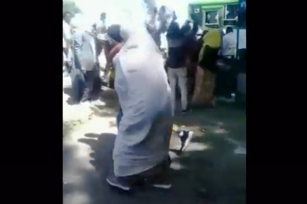 Ibu-ibu di Ethiopia...