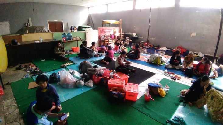 390 Pengungsi Banjir...