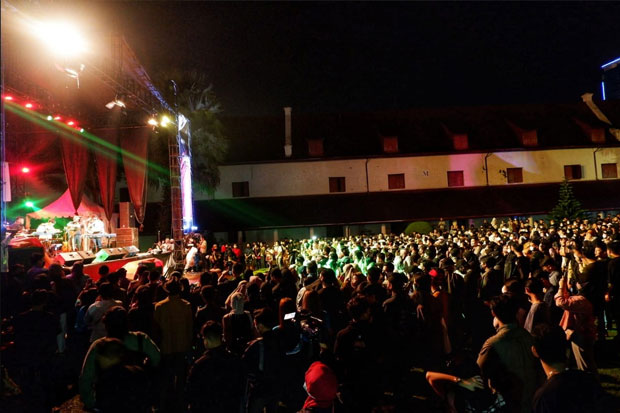 Konser Musik di Makassar...