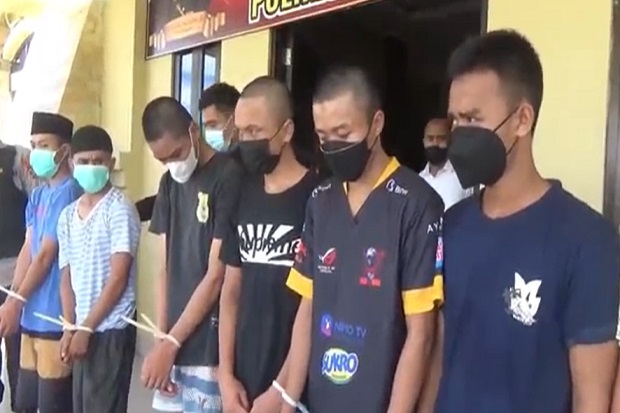 2 Gadis Cantik di Kendari...