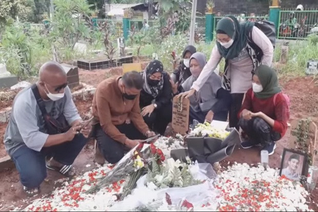 Ayah Vanessa Angel Ungkap...