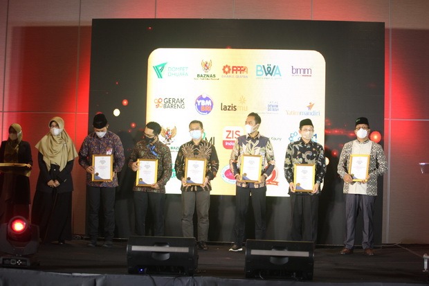 Bukti Lembaga Fundraising...
