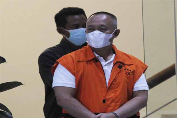 Kasus Korupsi Bupati...