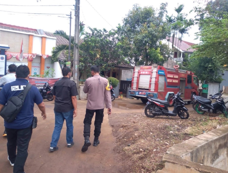 Tabung Gas Bocor Memicu...