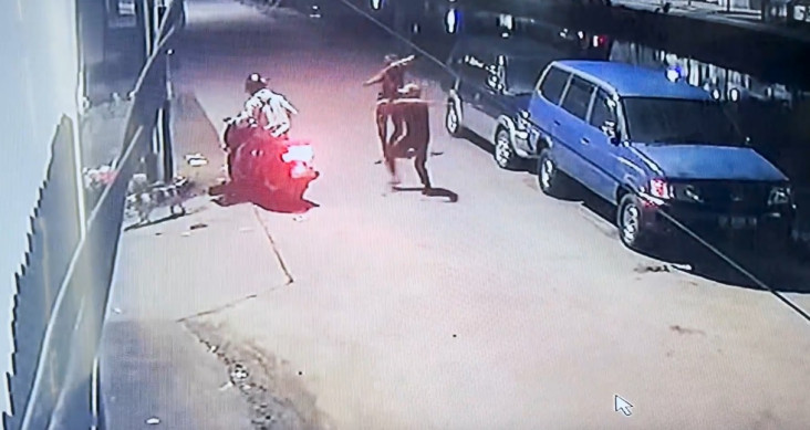 Nyamar Jadi PSK di Medsos,...