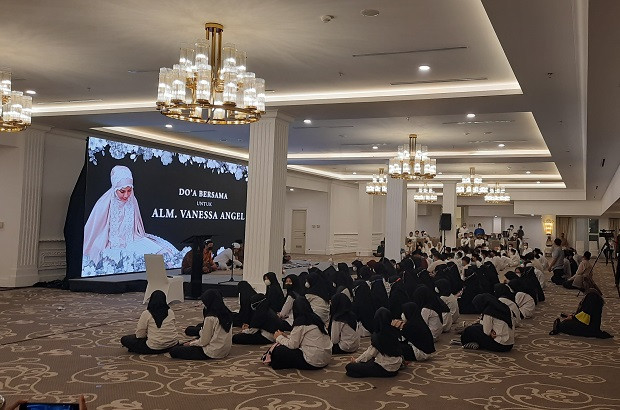 Pengajian Tujuh Hari...
