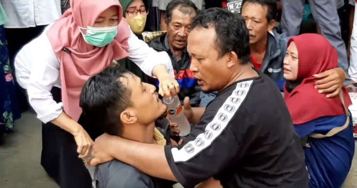 Tangis Keluarga Pecah...
