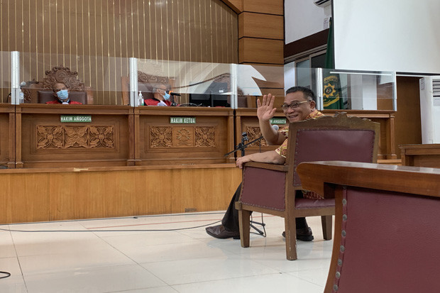 Divonis 10 Bulan Penjara,...