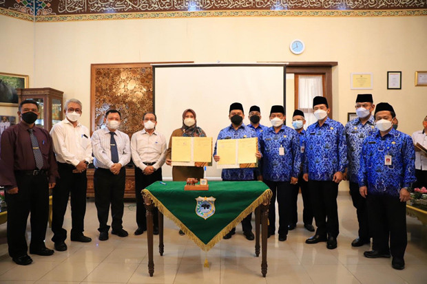 Pemkab Pandeglang Sedot...