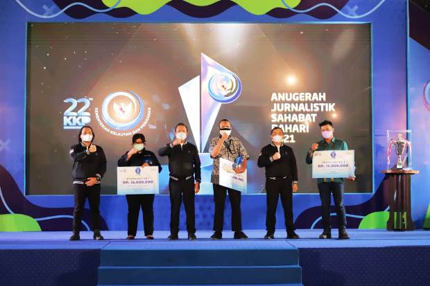Gelar Anugerah Jurnalistik...