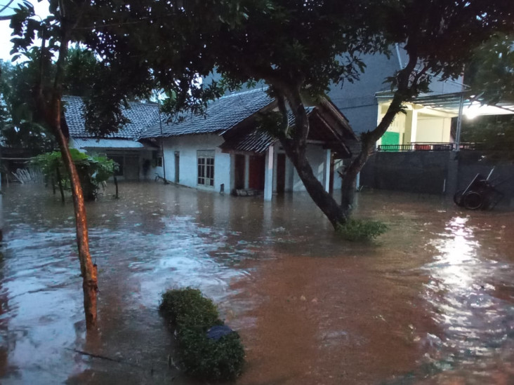 Ratusan Rumah di Jember...
