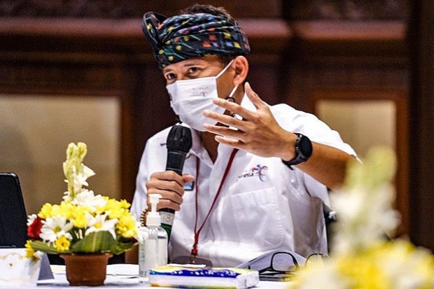 Naik Pesawat Bisa Pakai...
