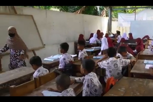 Miris! Puluhan Siswa...