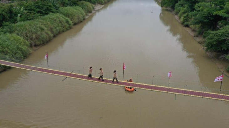 Penampakan Jembatan...