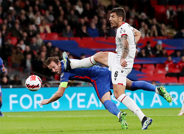 Hasil Inggris vs Albania:...