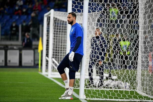 Gianluigi Donnarumma,...