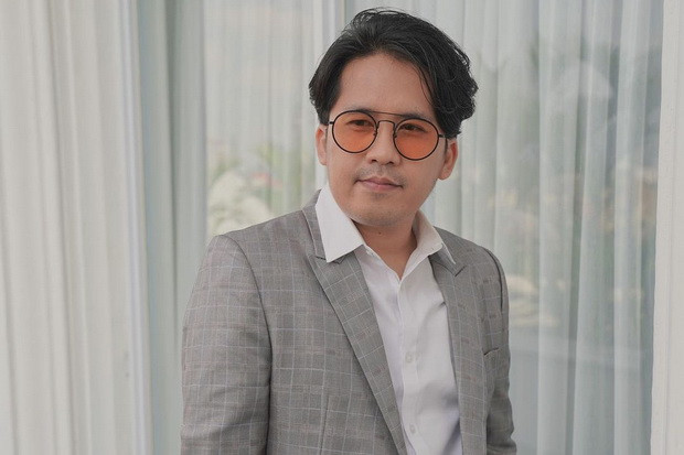 Sama-Sama Hadiri Pesta...