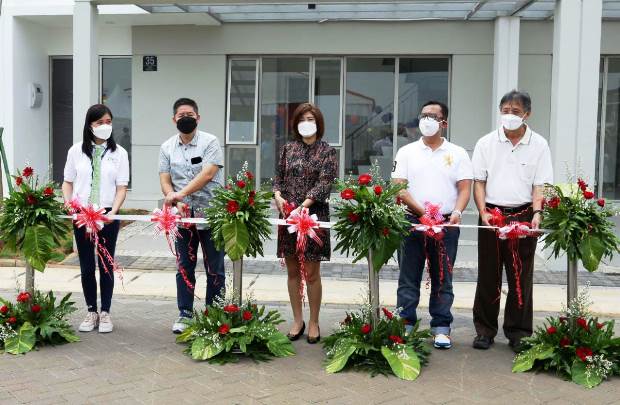 Ngebut, PIK2 Serah Terimakan...