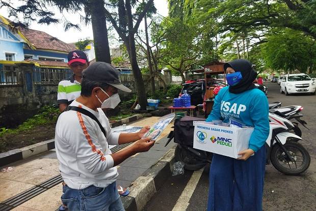 Cegah Sebaran COVID-19,...