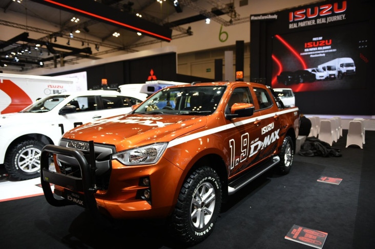 8 Kelebihan Isuzu All...