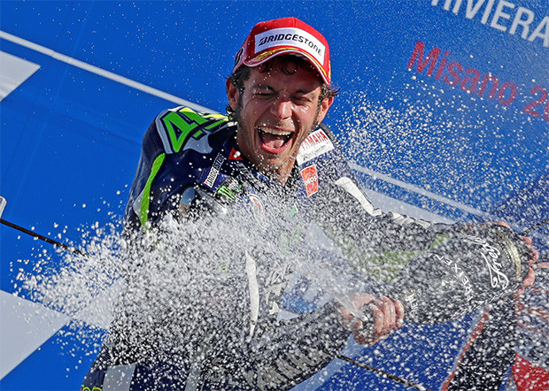 Valentino Rossi Puas...