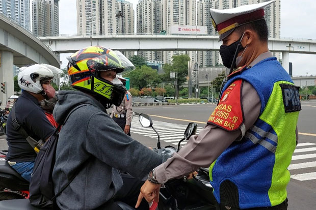 Hari Pertama, Sejumlah...