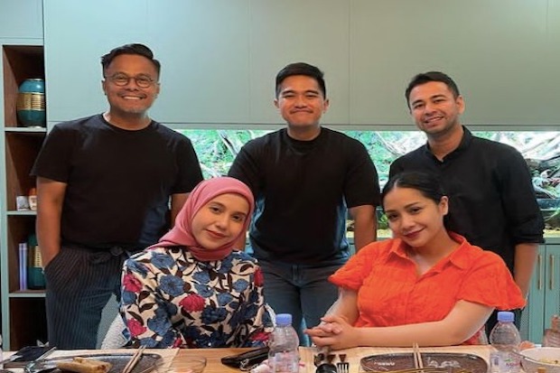 Datangi Rumah Raffi...