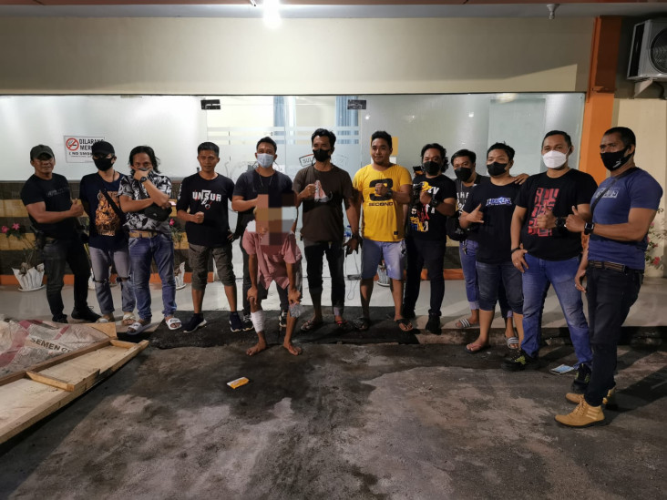 Pencuri Handphone di...