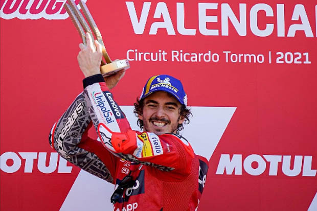 Fransesco Bagnaia Persembahkan...