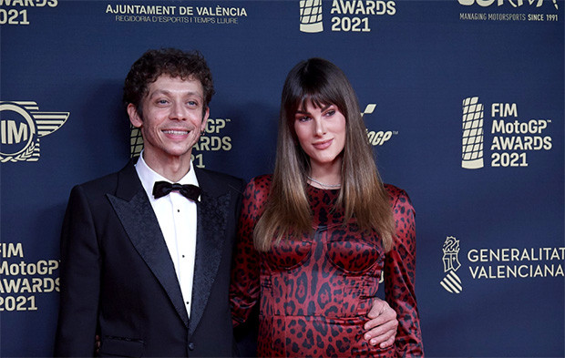 Valentino Rossi Pensiun,...