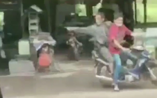 2 Begal Ngamuk Ditangkap...