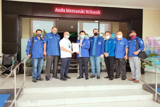Minta Perlindungan Hukum...