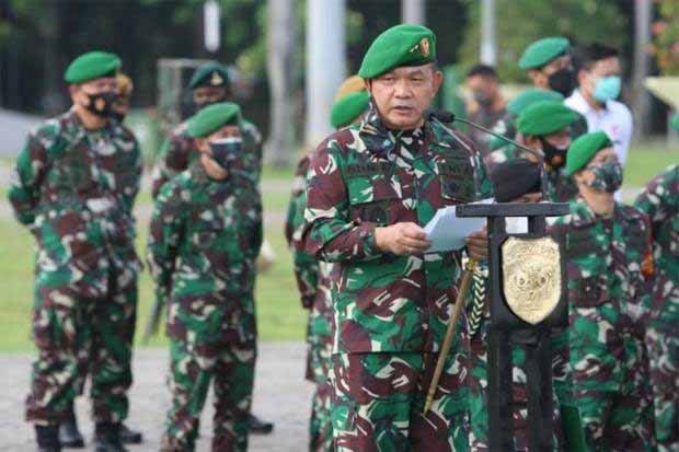 Pangkostrad Letjen TNI...