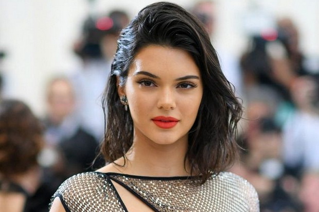 5 Supermodel dengan...