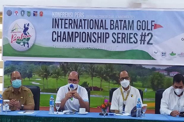 Melalui Internasional...